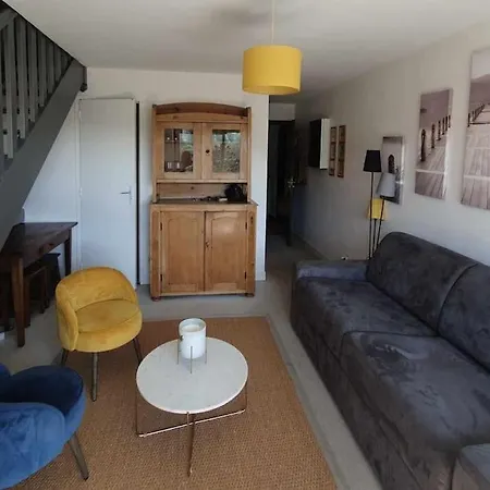 Duplex Au Centre De *