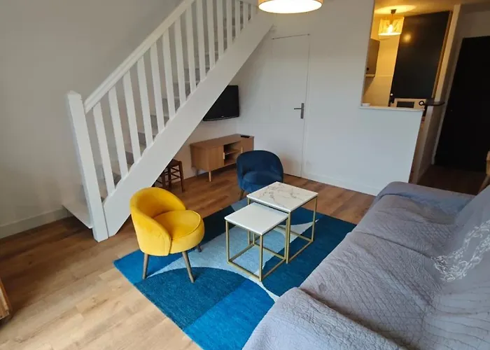 Διαμέρισμα Duplex Au Centre De *